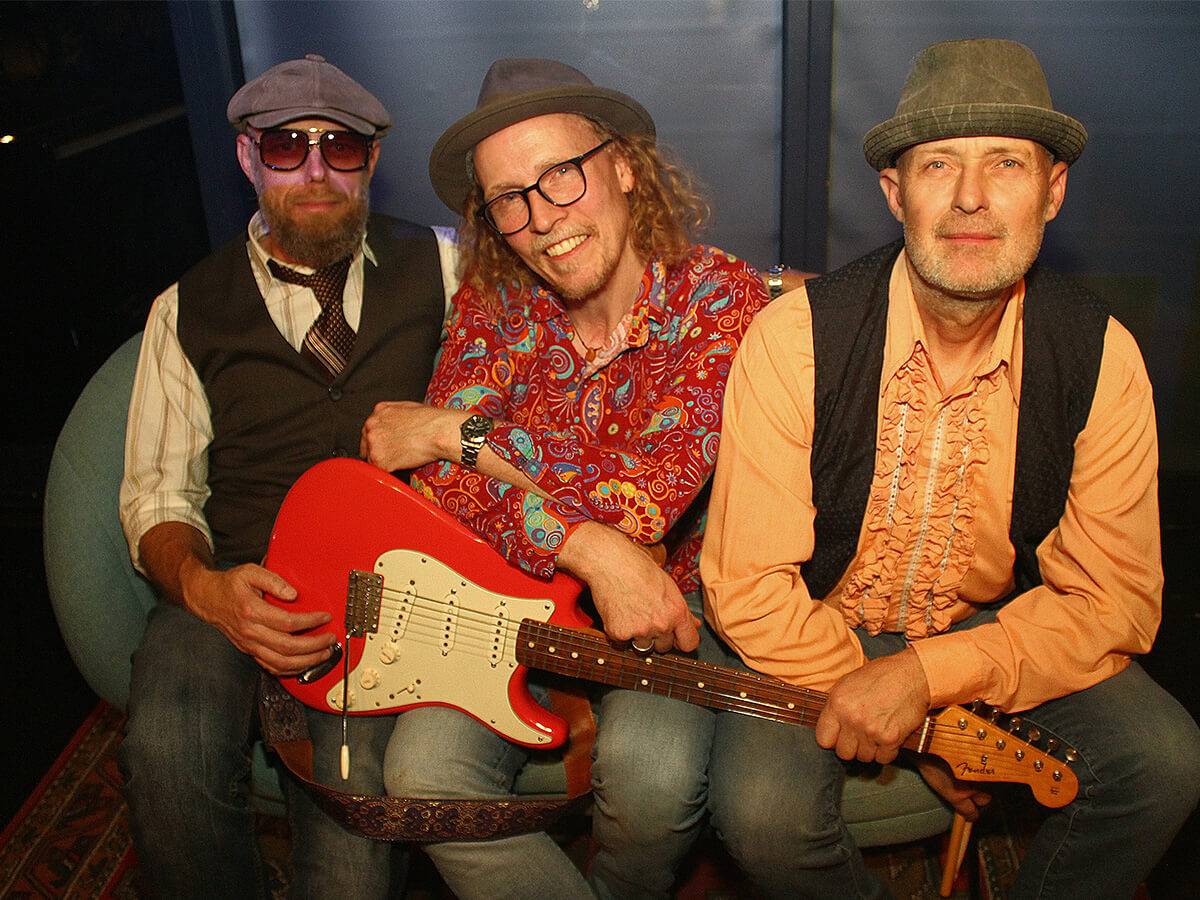 Hometown Poets + Special guests: Eastern Field på Teaterbygningen i Køge fredag 27. februar 2026