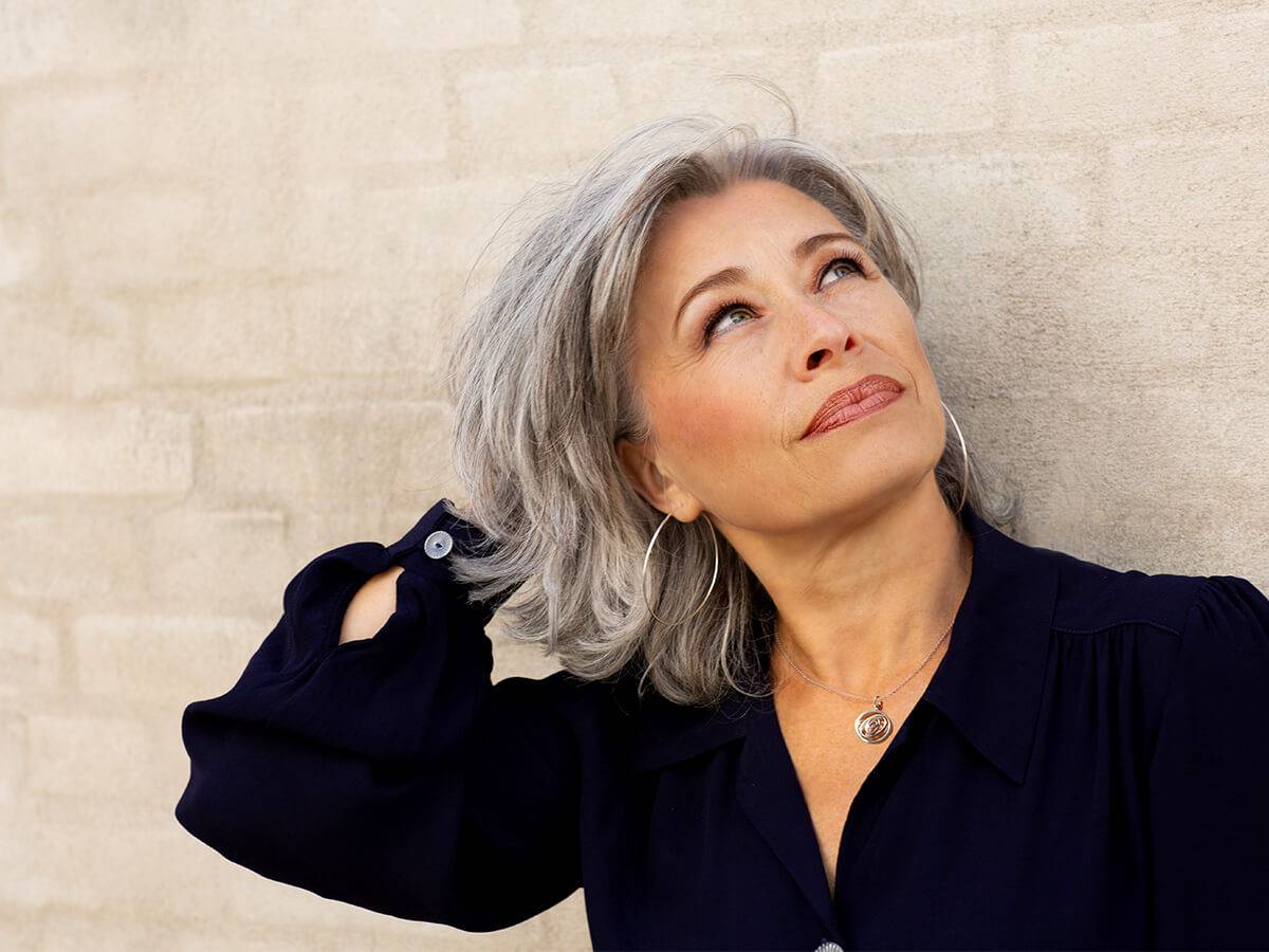 Veronica Mortensen Trio - på Teaterbygningen i Køge fredag 27. marts 2026 kl. 20.00 - aktuel med sit længe ventede album ‘Serenity',