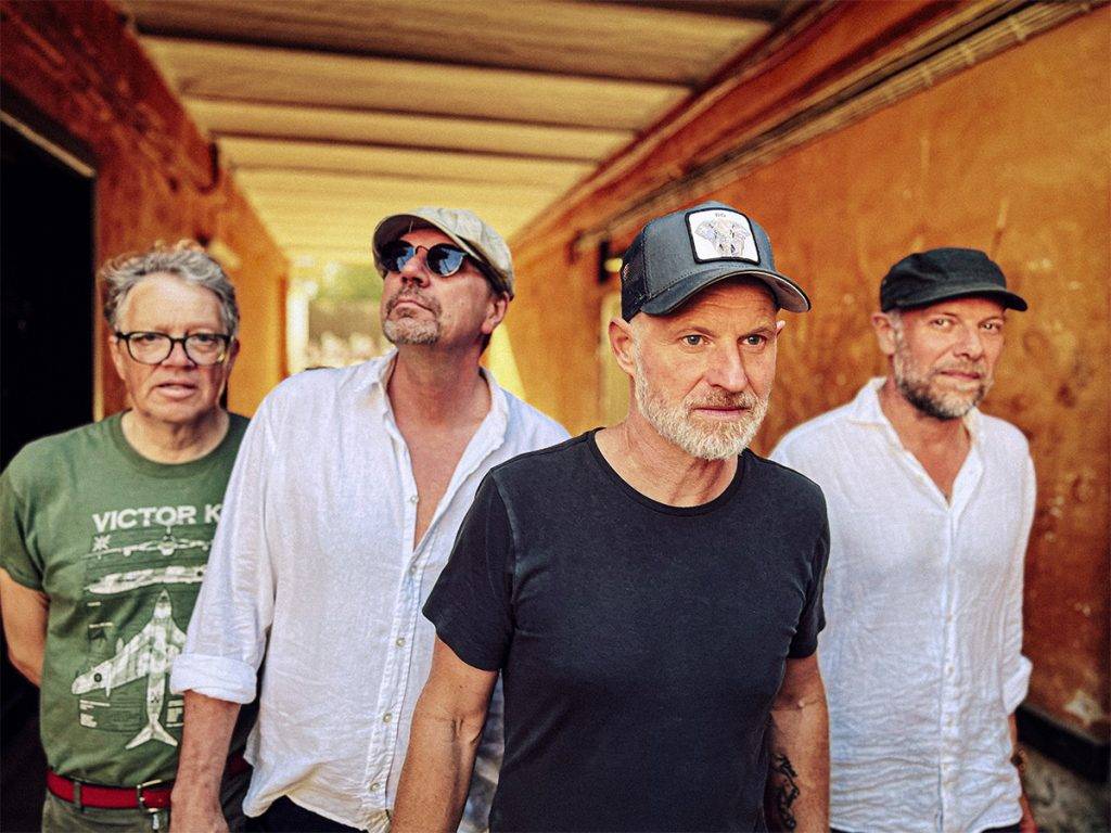 PLIGTEN KALDER - Live på Teaterbygningen i Køge 6. november 2026 kl. 20.00 - Trist og Selvsmagende