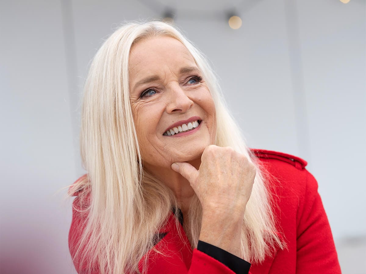 Anne Linnet inviterer endnu en gang publikum indenfor for at synge julen ind på Teaterbygningen i Køge 27. november kl. 20.00.